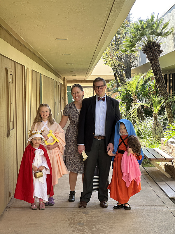 AllSaints 2 2025 600